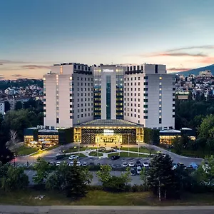 επισκεφθείτε το ξενοδοχείο